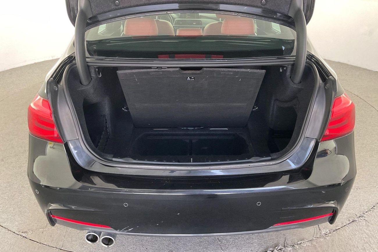 BMW 330i M Sport | National Day Celebration | Guaranteed Warranty | 0 Down Payment