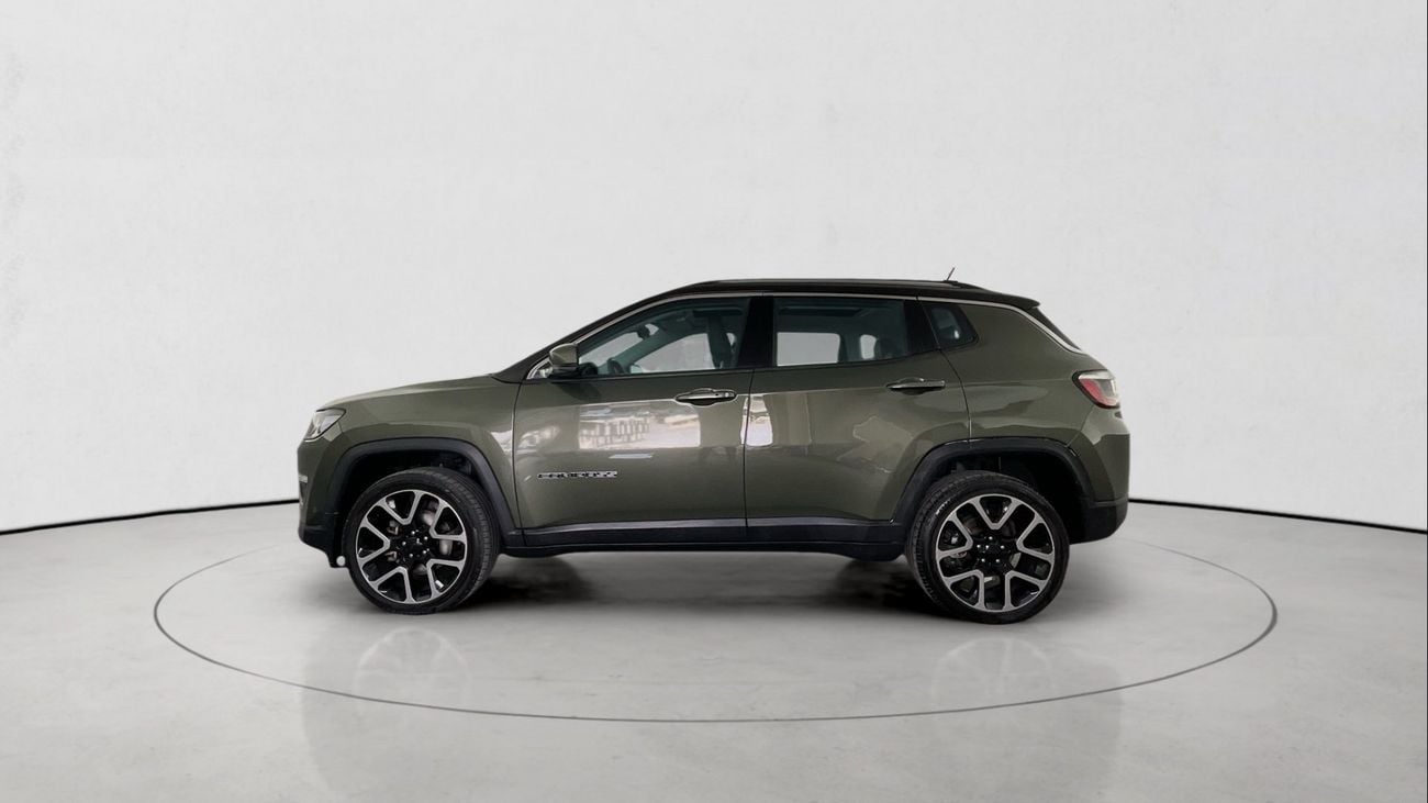 جيب كومباس 2.4 LIMITED HIGHLINE 4WD AUTO | شامل الضمان | 0 ﺪﻔﻋﺓ ﺃﻮﻟﻯ