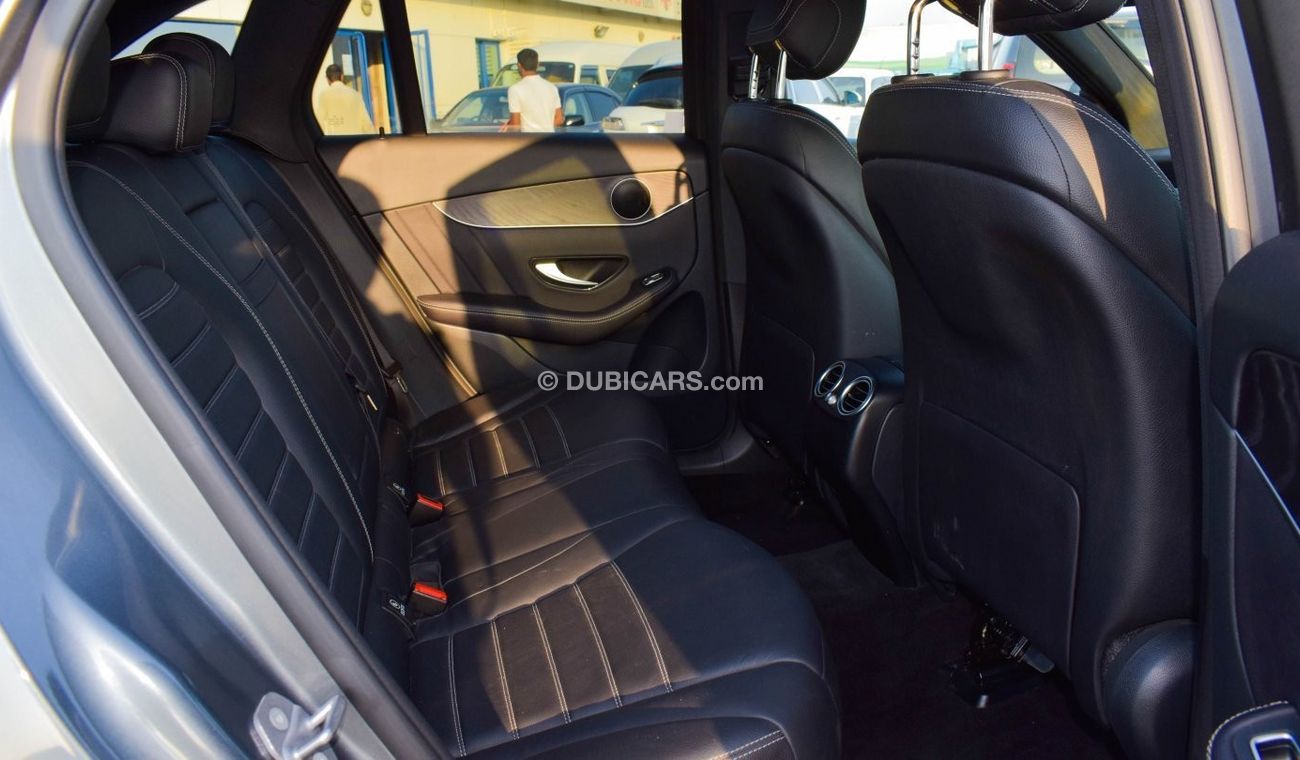 مرسيدس بنز GLC 300 4 Matic