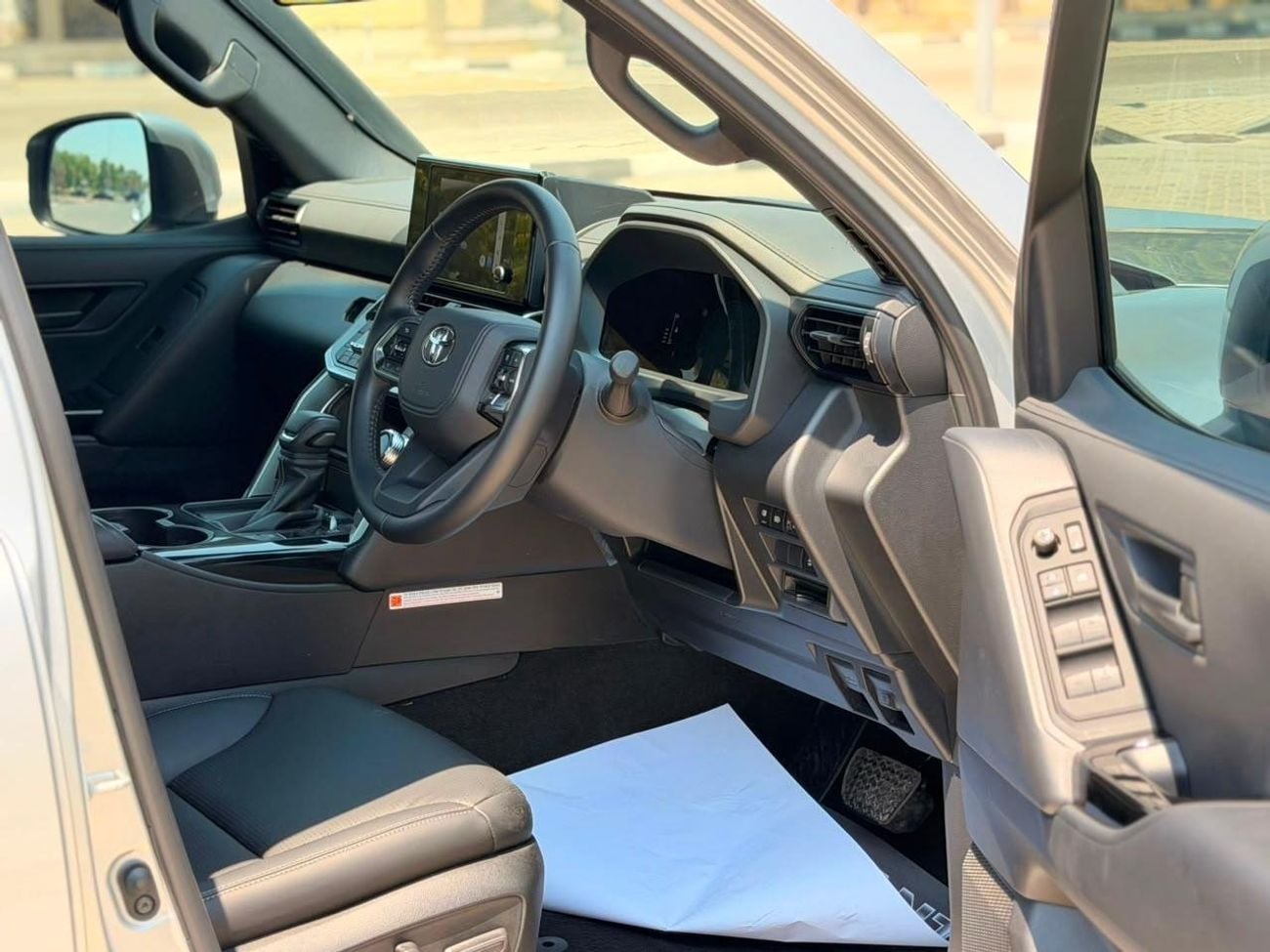 تويوتا لاند كروزر 2025 Model VXR RHD Diesel engine Full Option Very Clean and Perfect Condition