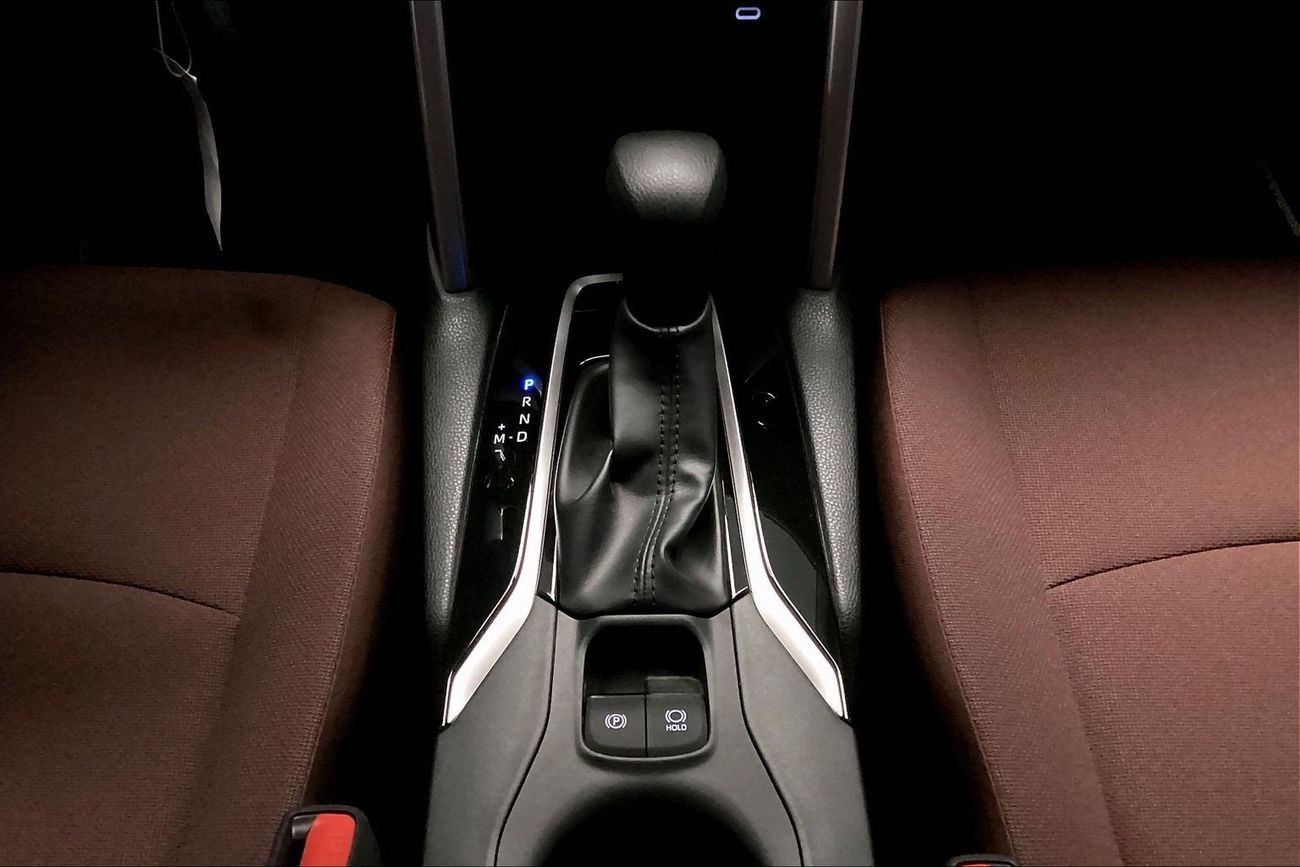 تويوتا كورولا كروس XL | Start 2026 with the ideal drive | شامل الضمان | 0 ﺪﻔﻋﺓ ﺃﻮﻟﻯ