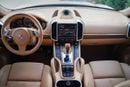 Porsche Cayenne Turbo 4.8L (500 HP)