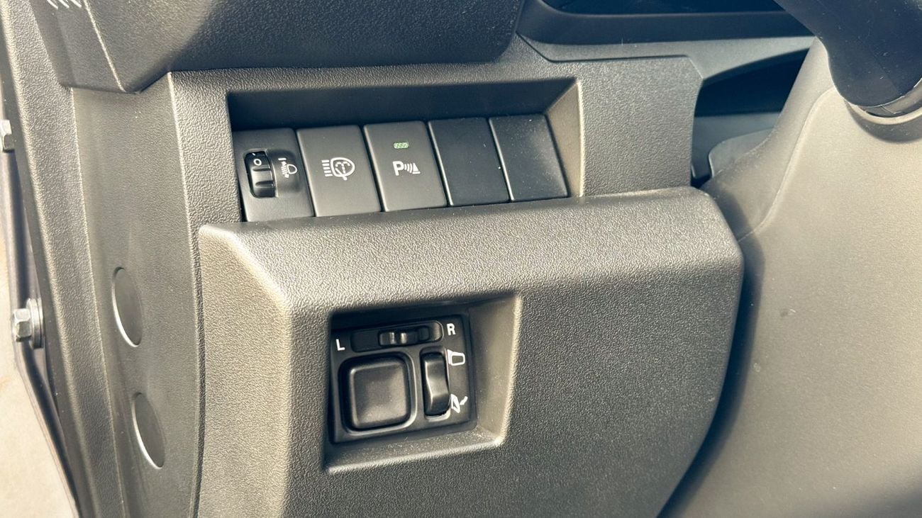 سوزوكي جيمني GLX AT 2026 (GCC Specs) 1.5L - Brand New 5 Doors