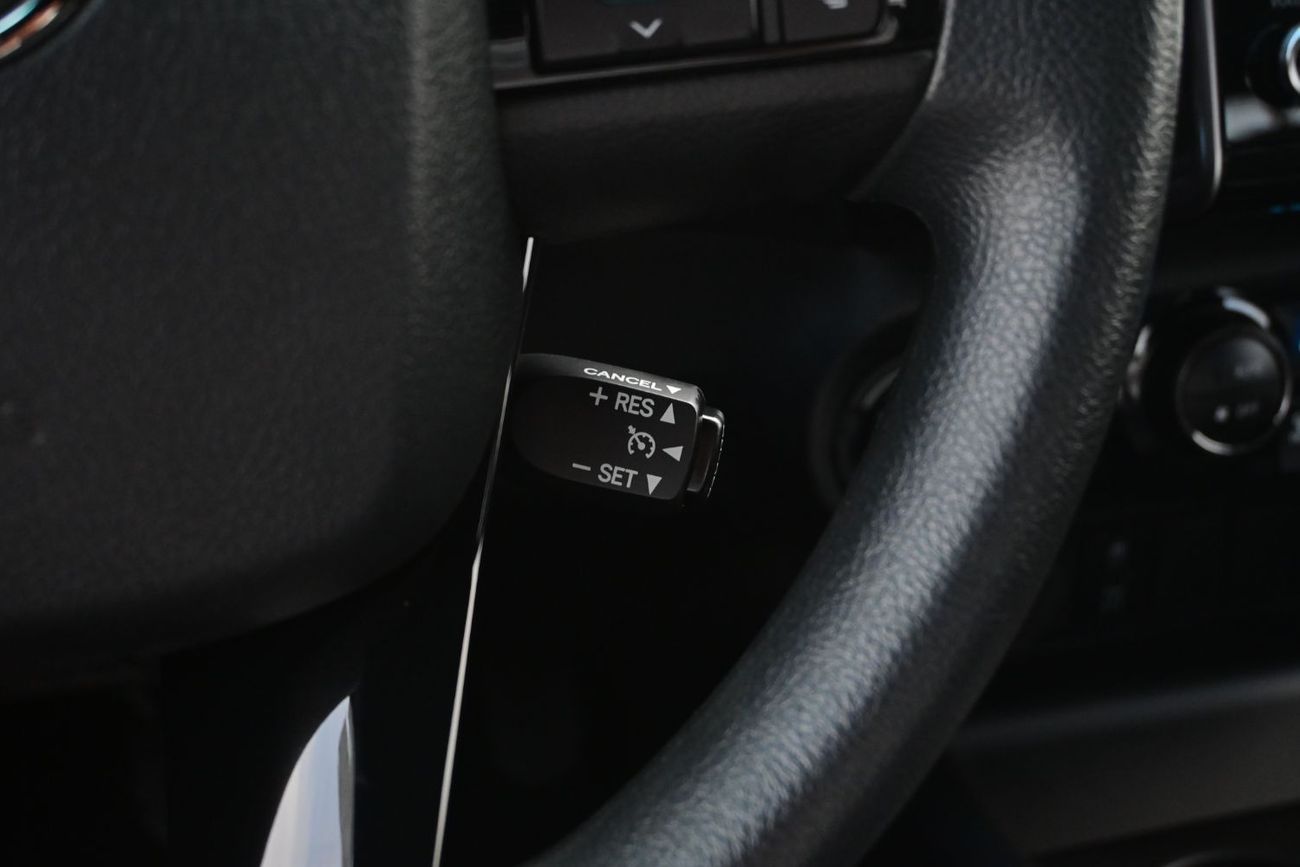 تويوتا هيلوكس Toyota Hilux Adventure 4.0L V6, Petrol, 4WD, Pickup, Model 2025