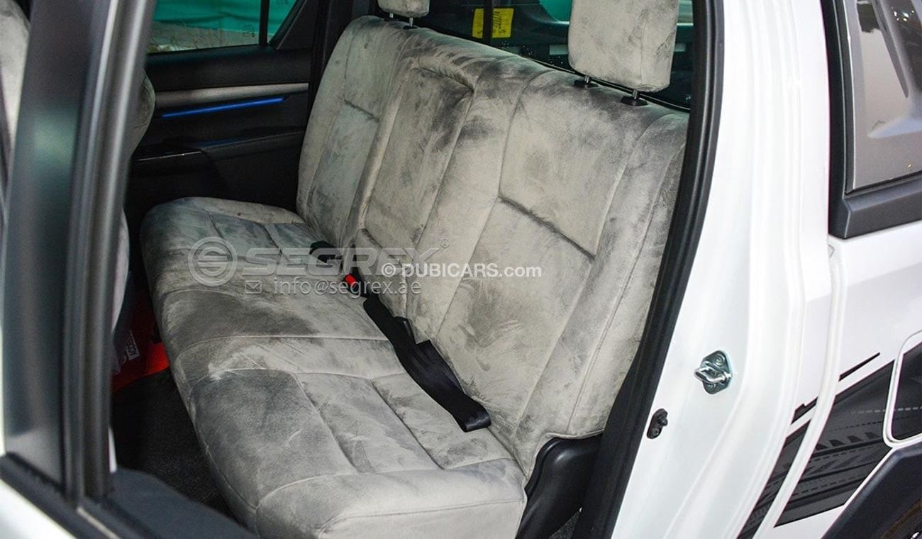 تويوتا هيلوكس DC 2.8L TDSL, Adventure 4WD AT (Snorkel, Seat Cover, etc)