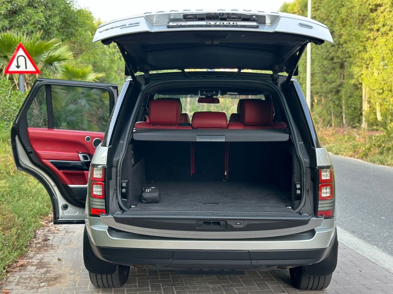 Land Rover Range Rover Vogue SE 5.0L V8 510 hp - Supercharged - 2015 - One Owner - Perfect Condition