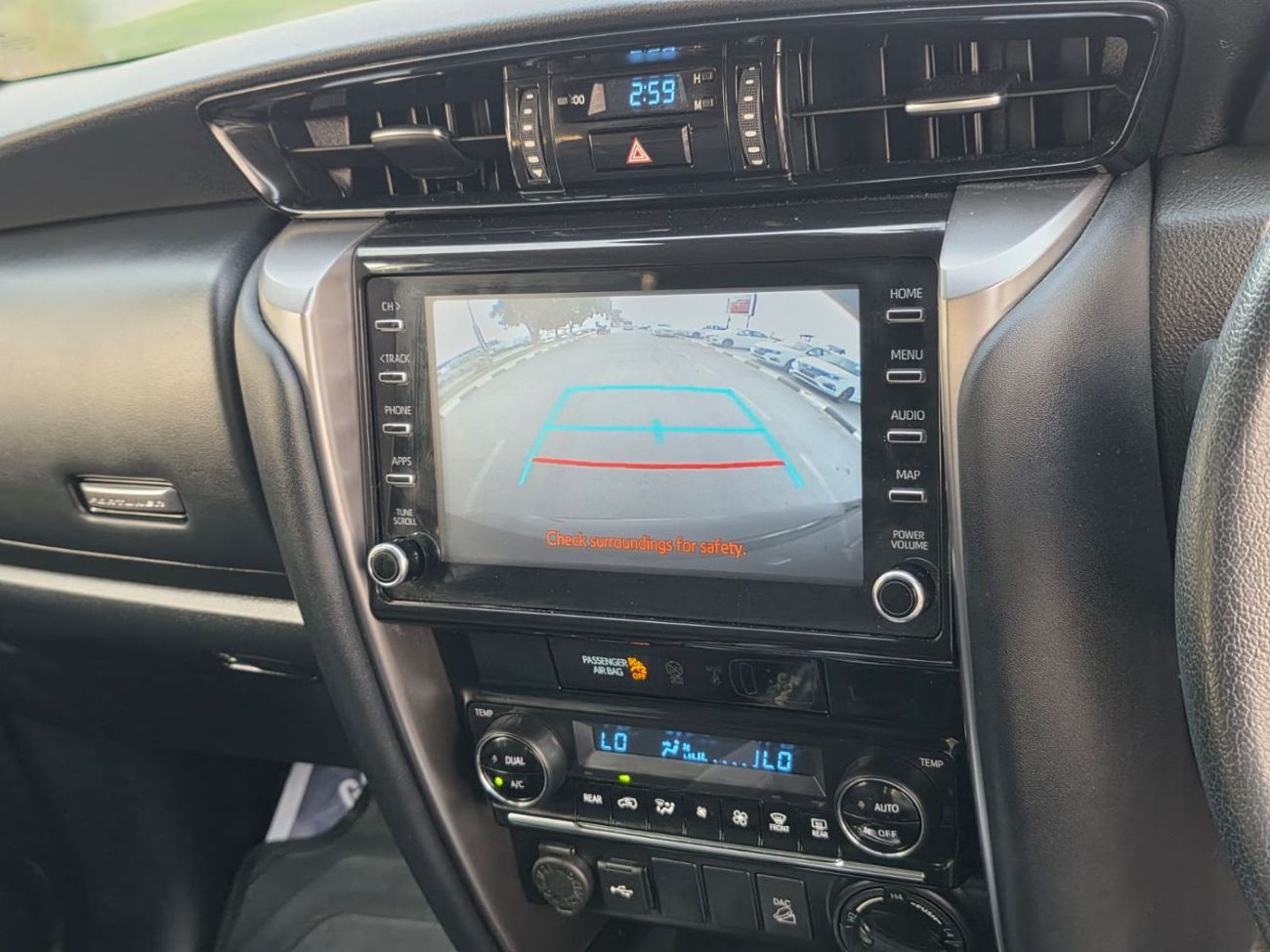 تويوتا فورتونر diesel 2.8 liter ,Right hand drive 2024 Model ,only for export available