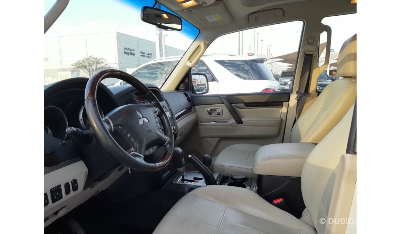 Mitsubishi Pajero ميتسوبيشي باجيرو