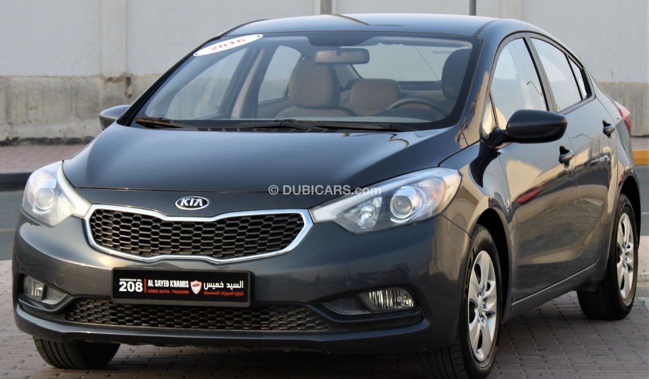 كيا سيراتو كيا سيراتو 2016 خليجي 1600 سي سي بحالة ممتازة بدون حوادث نظيفه جدا من الداخل والخارج