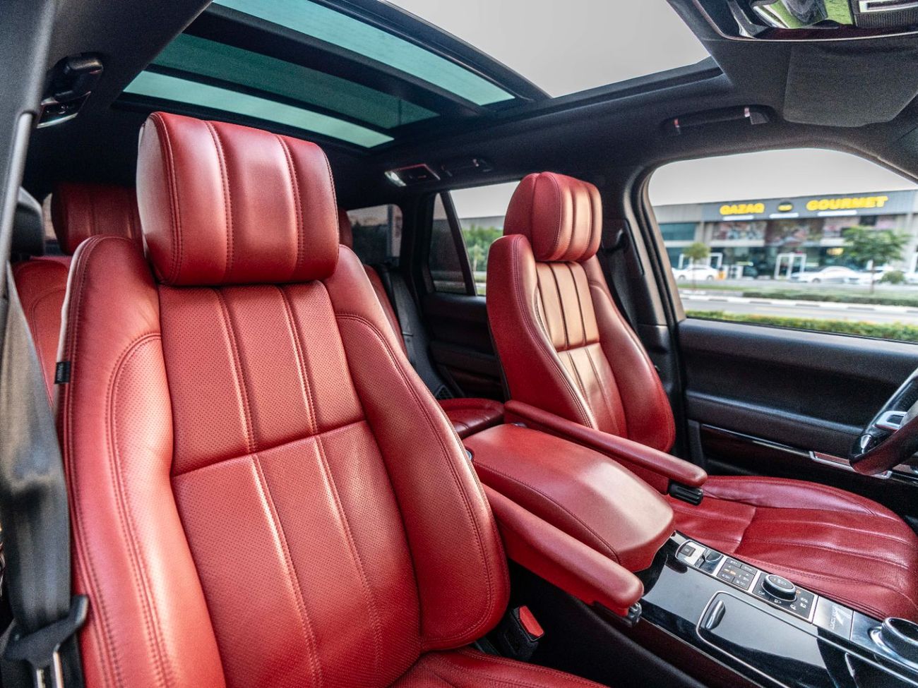 Land Rover Range Rover Vogue SE 5.0L