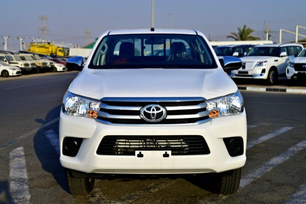 Toyota Hilux Double Cab 2.4L Diesel 6 Seater 4WD Manual Transmission