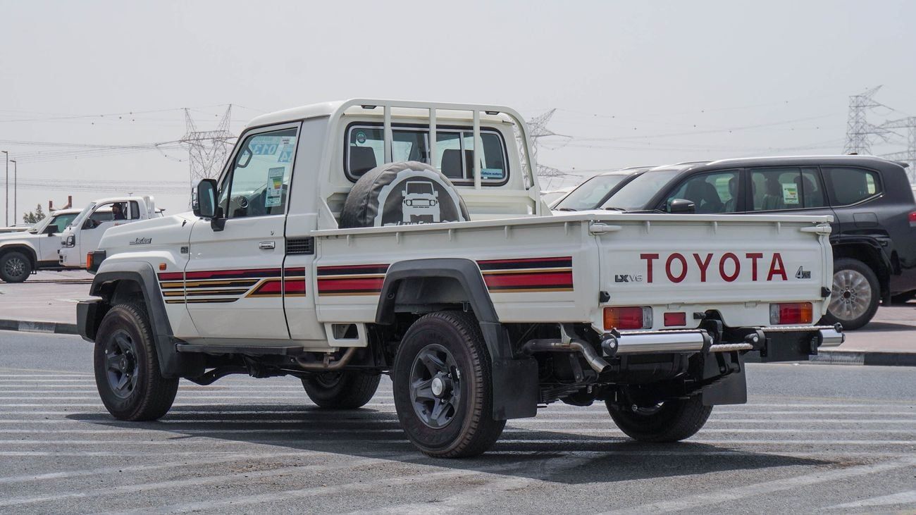 Toyota Land Cruiser Pick Up 4LX 4.OL V6 A/T