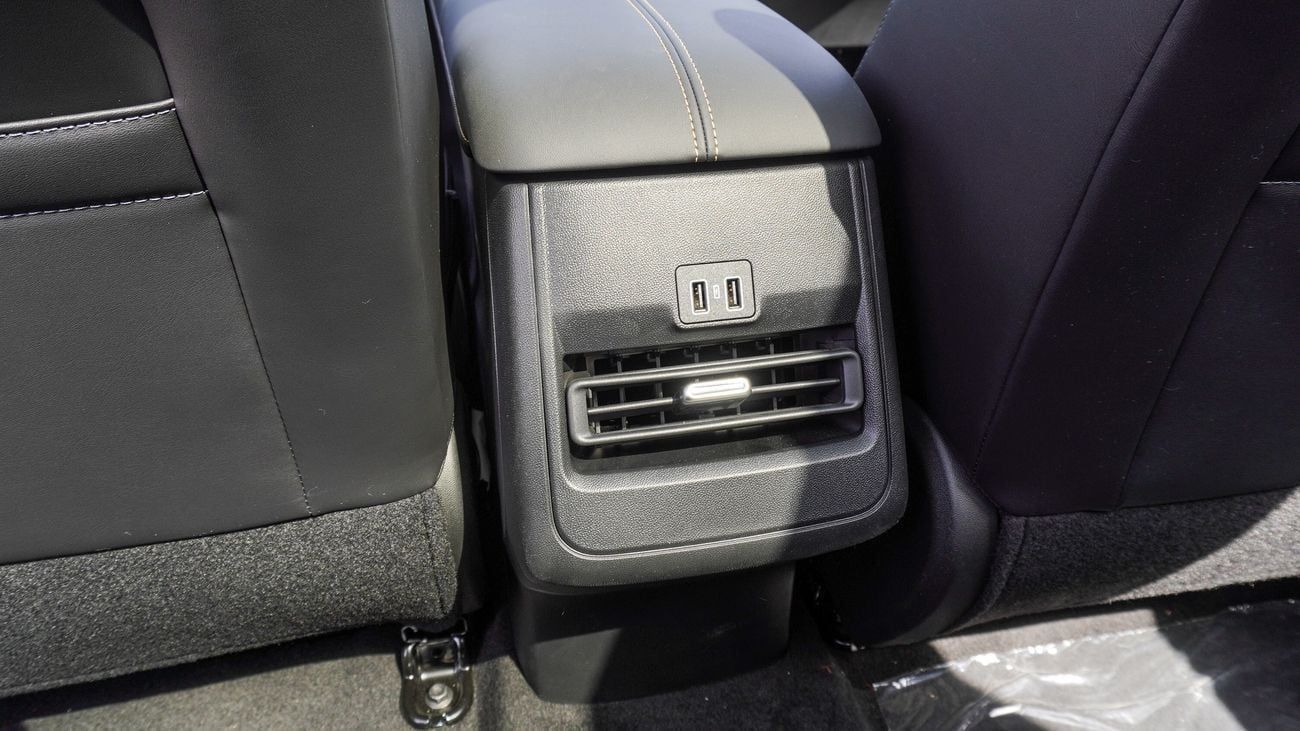 Changan CS55 Plus Brand New Changan CS55 Plus Hybrid 2025 Export & Local1.5L|White/Black|N-CS55-PLUS-H-25|