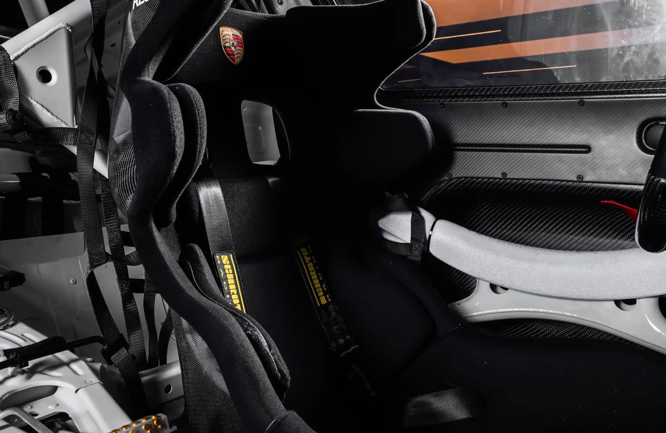 Porsche 911 3.8L F-6 Twin-Turbocharged Engine