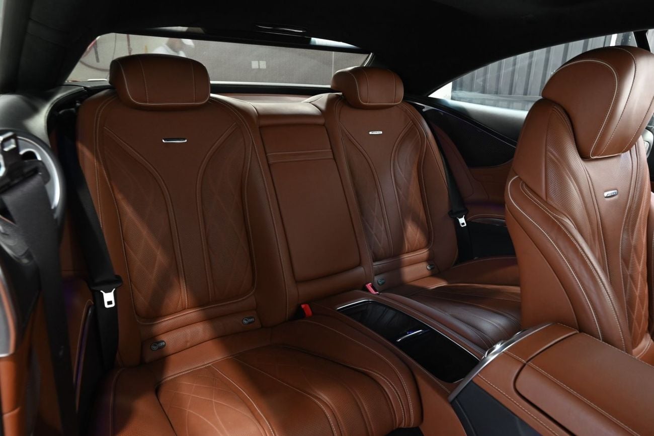 مرسيدس بنز S 63 AMG 4Matic 2016 Mercedes-Benz S63 AMG 4Matic, Full Service History, Excellent Condition, GCC