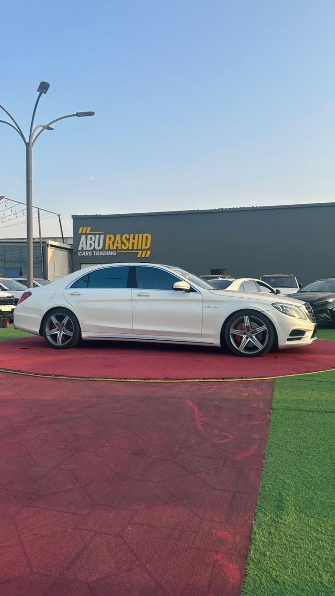 Mercedes-Benz S 500 Std 4.7L