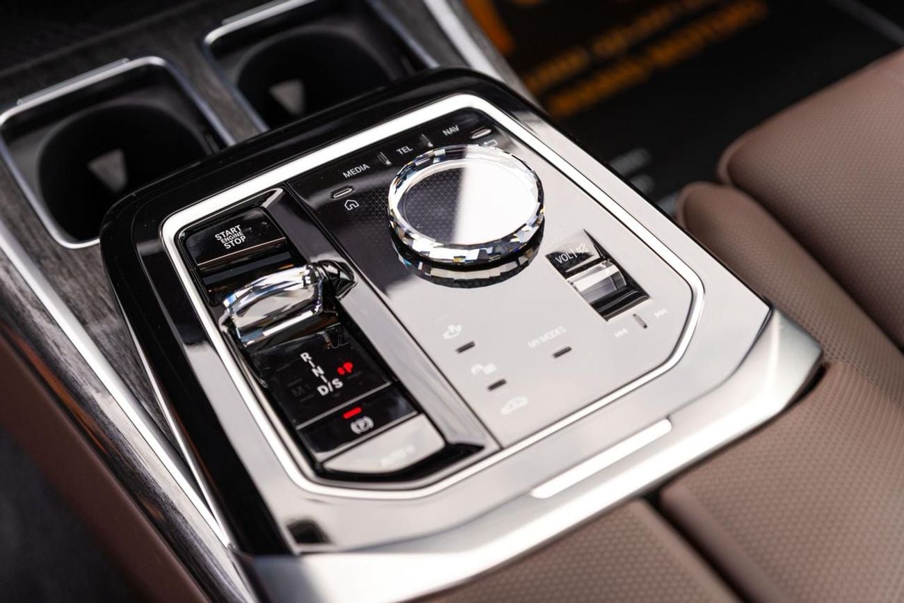 BMW 735i BMW 735i Luxury Kit + M Kit MasterClass – 2026 | GCC | Only 3,124 KM | AED 419,000