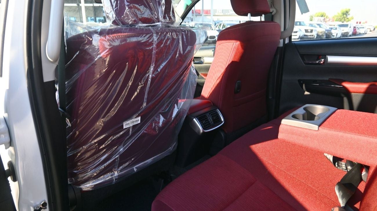 تويوتا هيلوكس Toyota Hilux 2025 2.7L Petrol pick-up 4WD