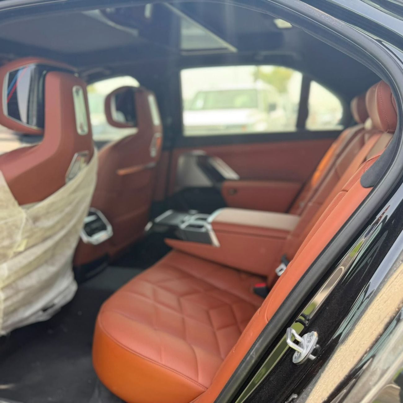 BMW 735i MASTERCLASS M SPORT PACKAGE