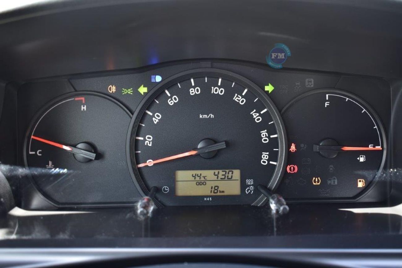 Toyota Hiace Delivery Van High Roof 2.7L Petrol Manual