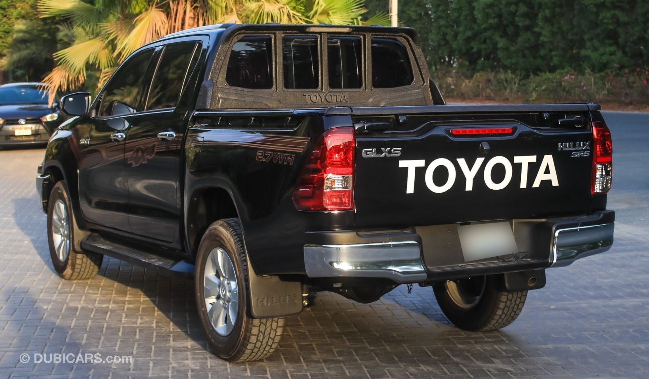 تويوتا هيلوكس 2020 Toyota Hilux SR5 Black | C 1034