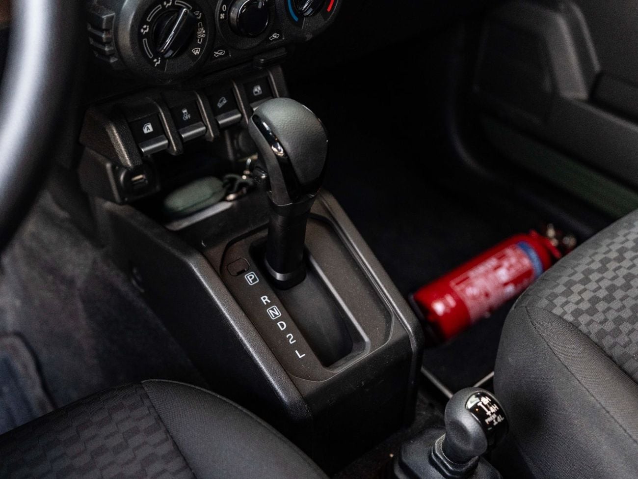 Suzuki Jimny GL 1.5L (5-Doors)