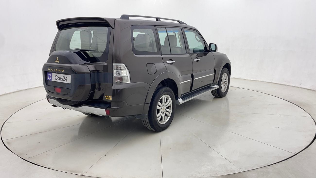 ميتسوبيشي باجيرو 2020 GLS HIGHLINE | AED 1067/Month | 0 DP | 30 Day Return | Warranty | Service History