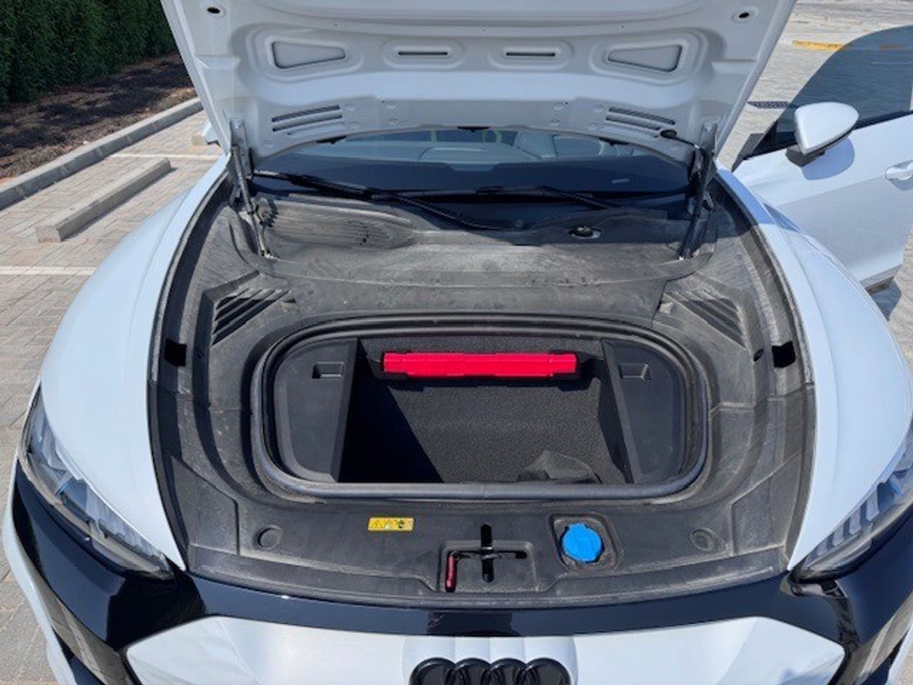 أودي إي ترون جي تي quattro