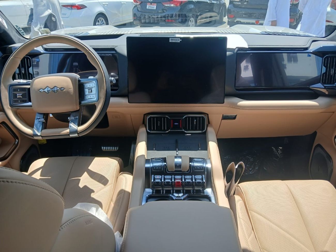 بي واي دي ليوبارد 8 8 Flagship