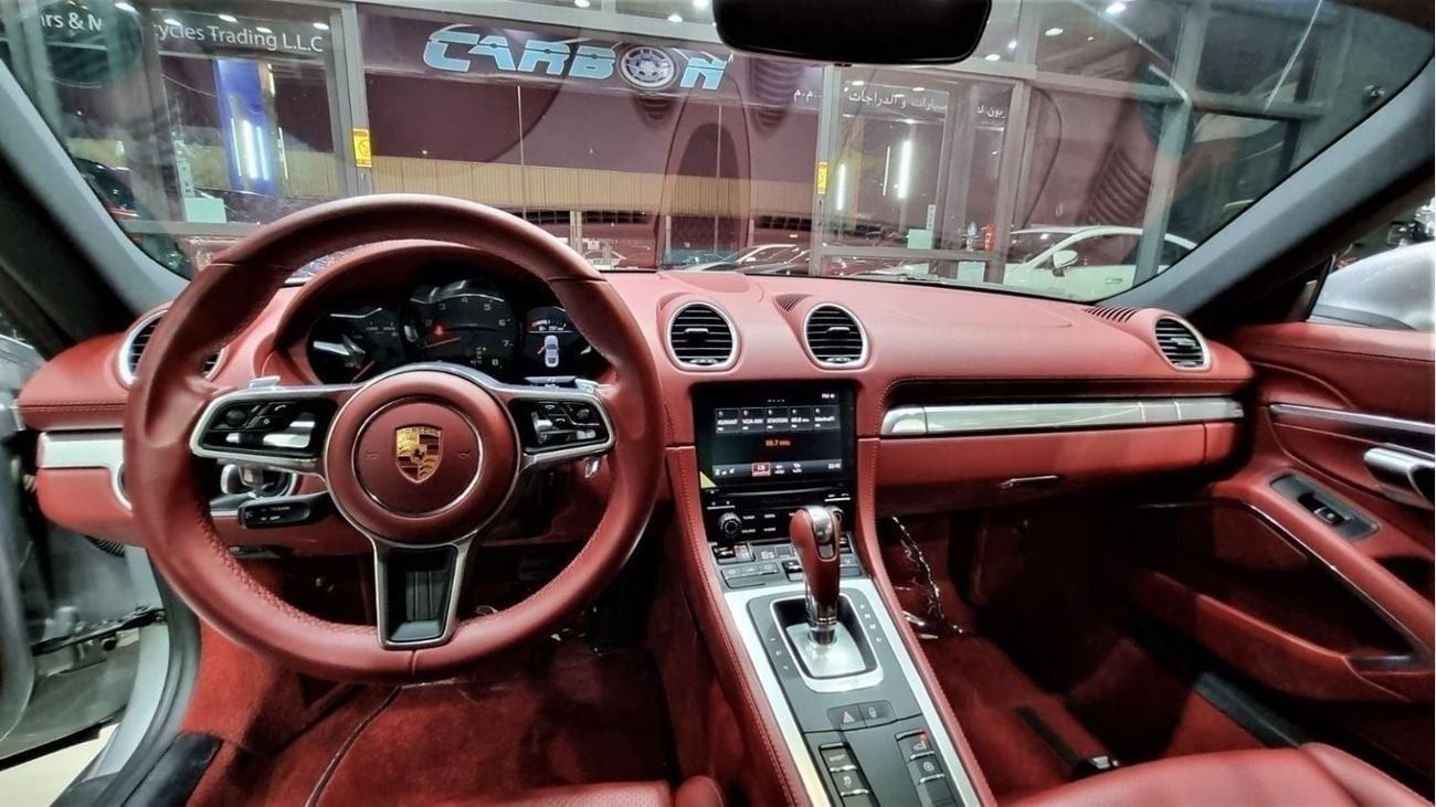 بورش كايمان 718 Std Std