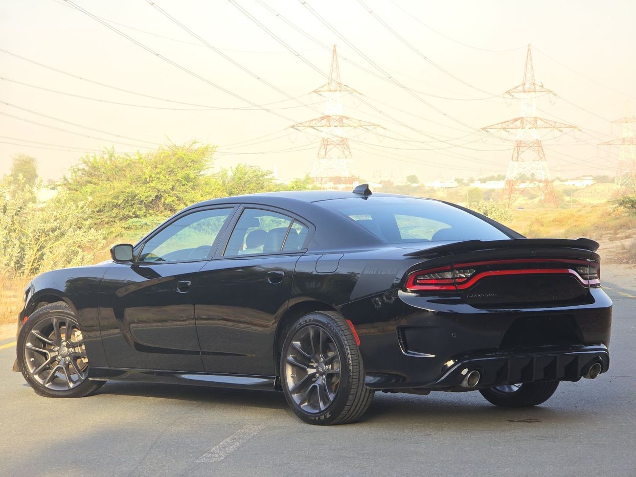 Dodge Charger Daytona R/T 5.7L DODGE CHARGER DAYTONA 2023 R/T V8 ORGINAL PAINT // LOW MILEAGE // PERFECT CONDITION