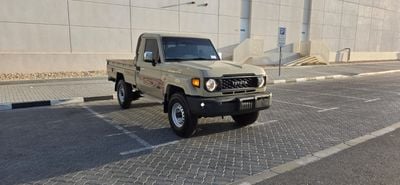 Toyota Land Cruiser Pick Up PETROL AUTO DIFFLOCK WINCH