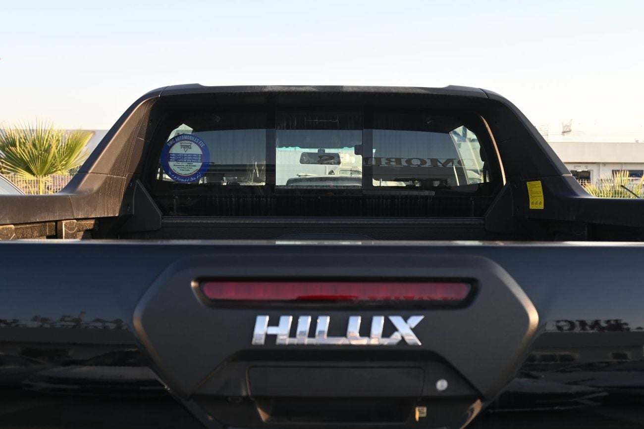 Toyota Hilux Toyota Hilux Adventure 4.0L V6, Petrol, 4WD, Pickup, Model 2026