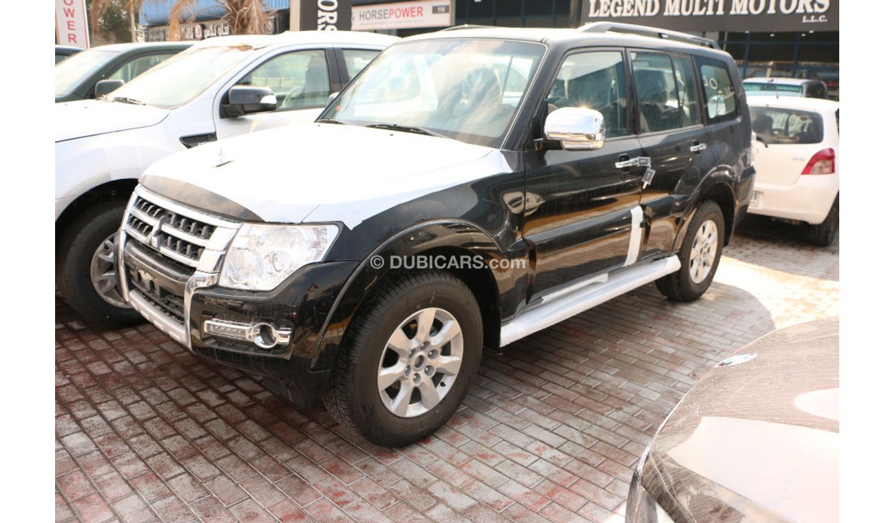 Mitsubishi Pajero 3.0L GLS V6 Petrol Automatic 5Door 2018 Full option (Export only)