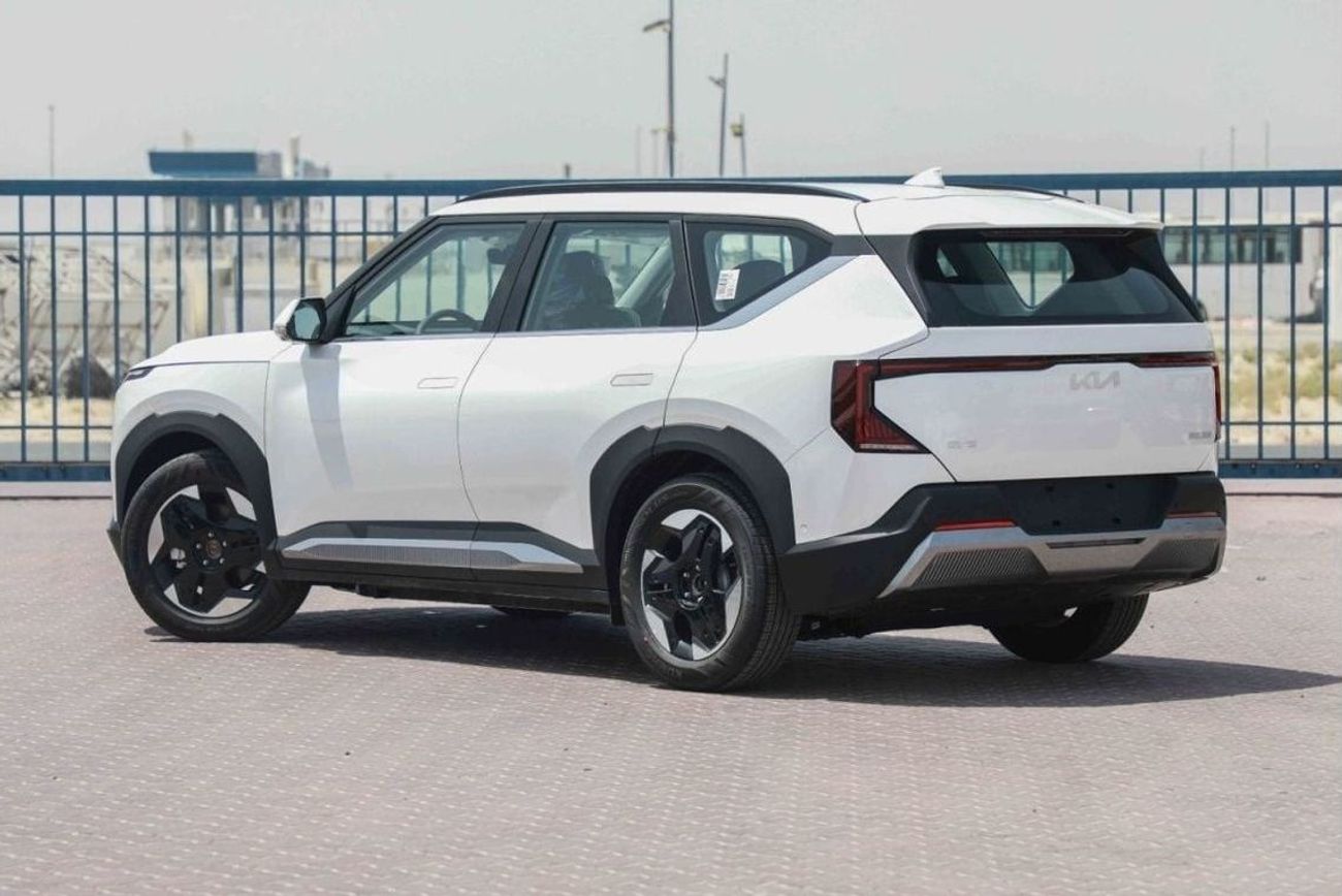 Kia EV5 2024 KIA EV5 LAND 530 - White inside Black | Export Only