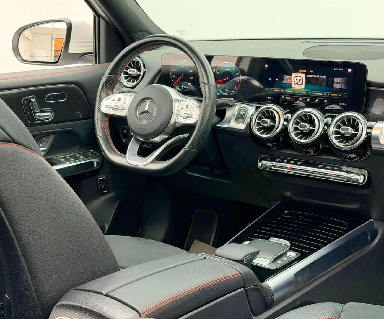 Mercedes Benz GLB250 4MATIC