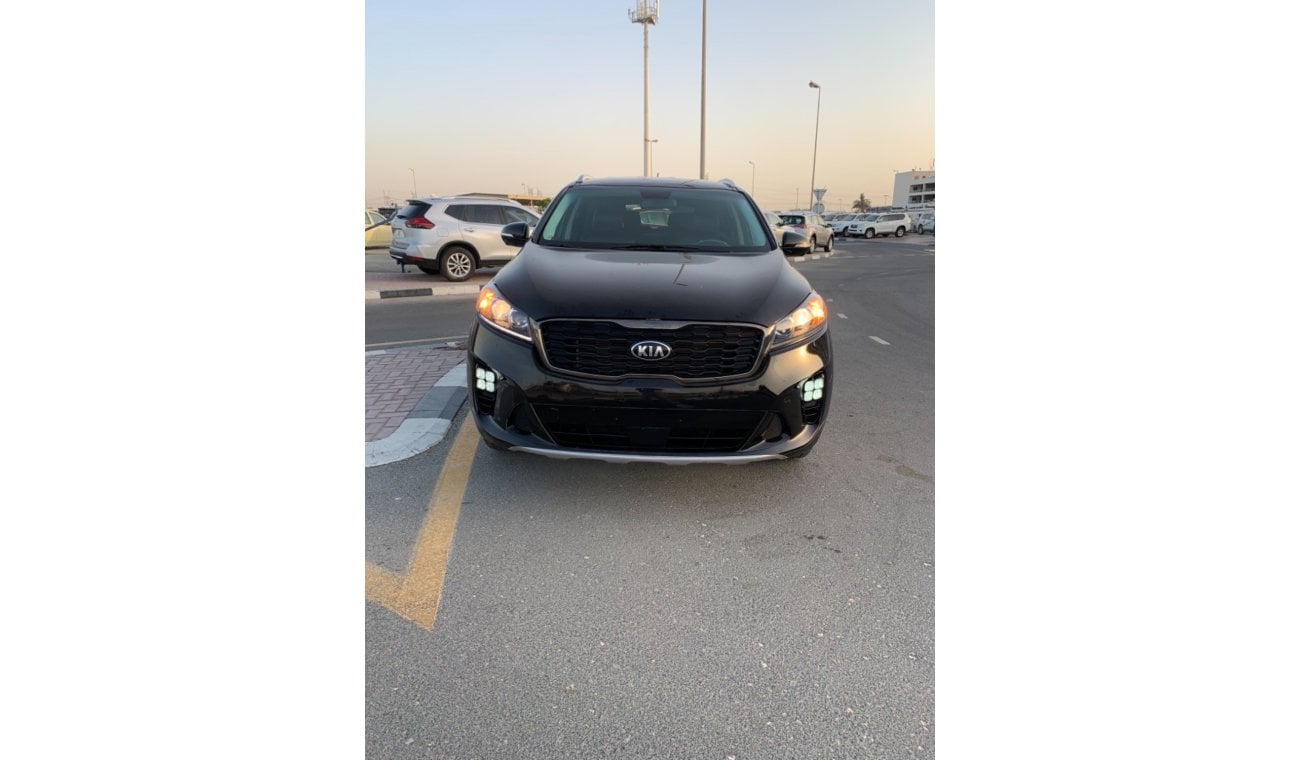 كيا سورينتو LIMITED EDITION 2.4L V4 2019 AMERICAN SPECIFICATION