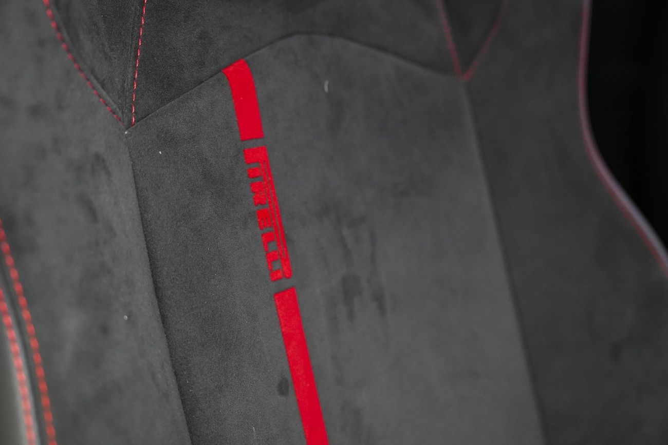 Lamborghini Aventador 6.5L V12 | PIRELLI EDITION