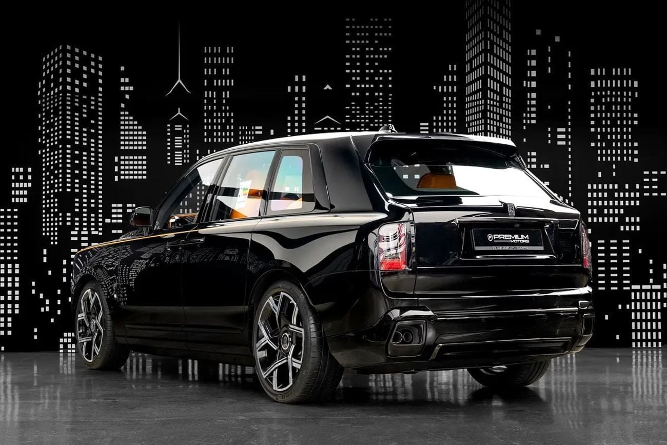 رولز رويس كولينان BLACK BADGE