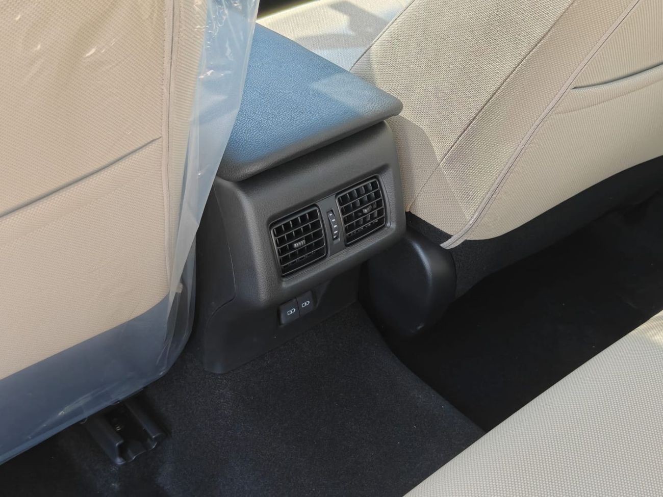 Toyota Camry Toyota Camry LE 2.5L petrol automatic GCC spec FWD