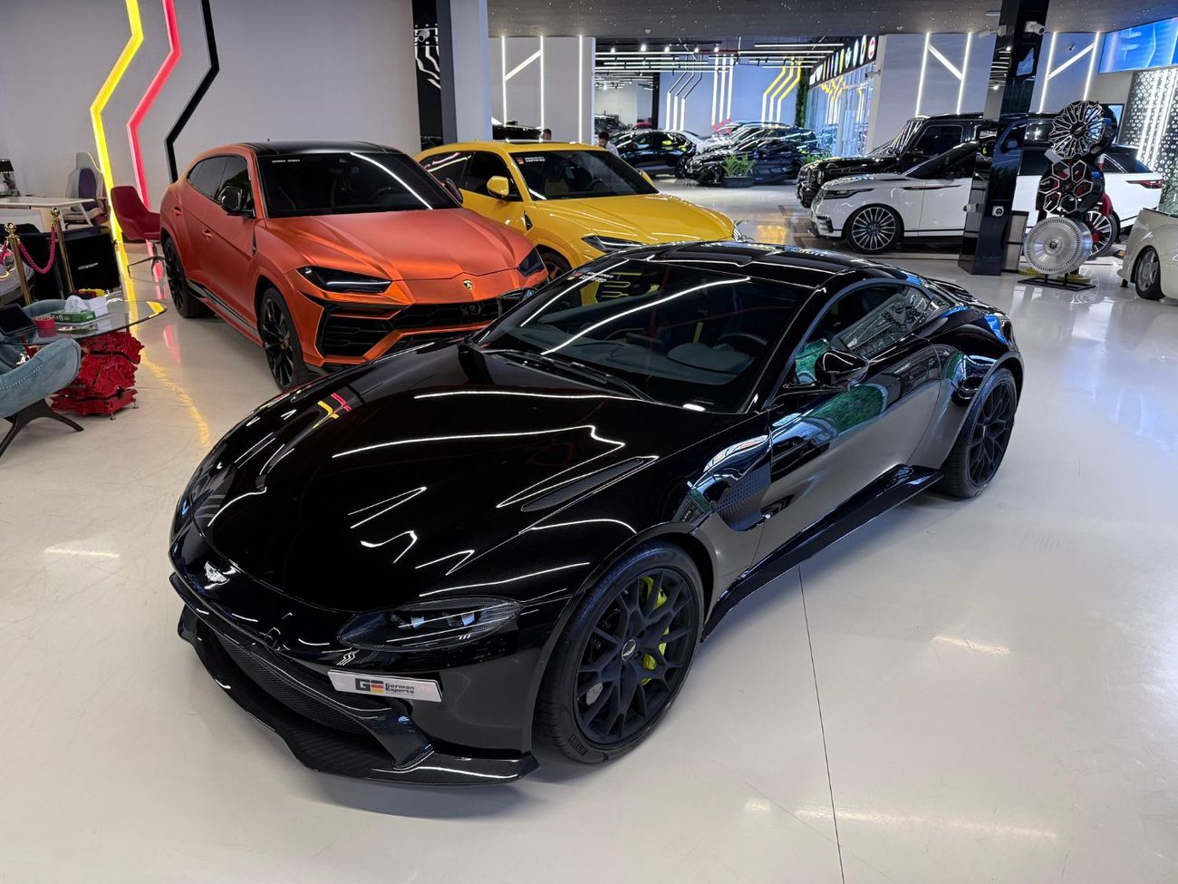 أستون مارتن فانتيج AMR 4.0L