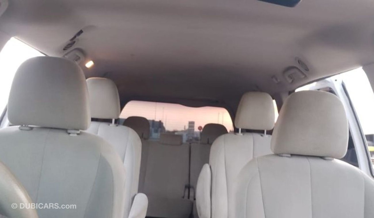 Toyota Sienta TOYOTA SIENNA 2014, V6 FULLY AUTOMATIC