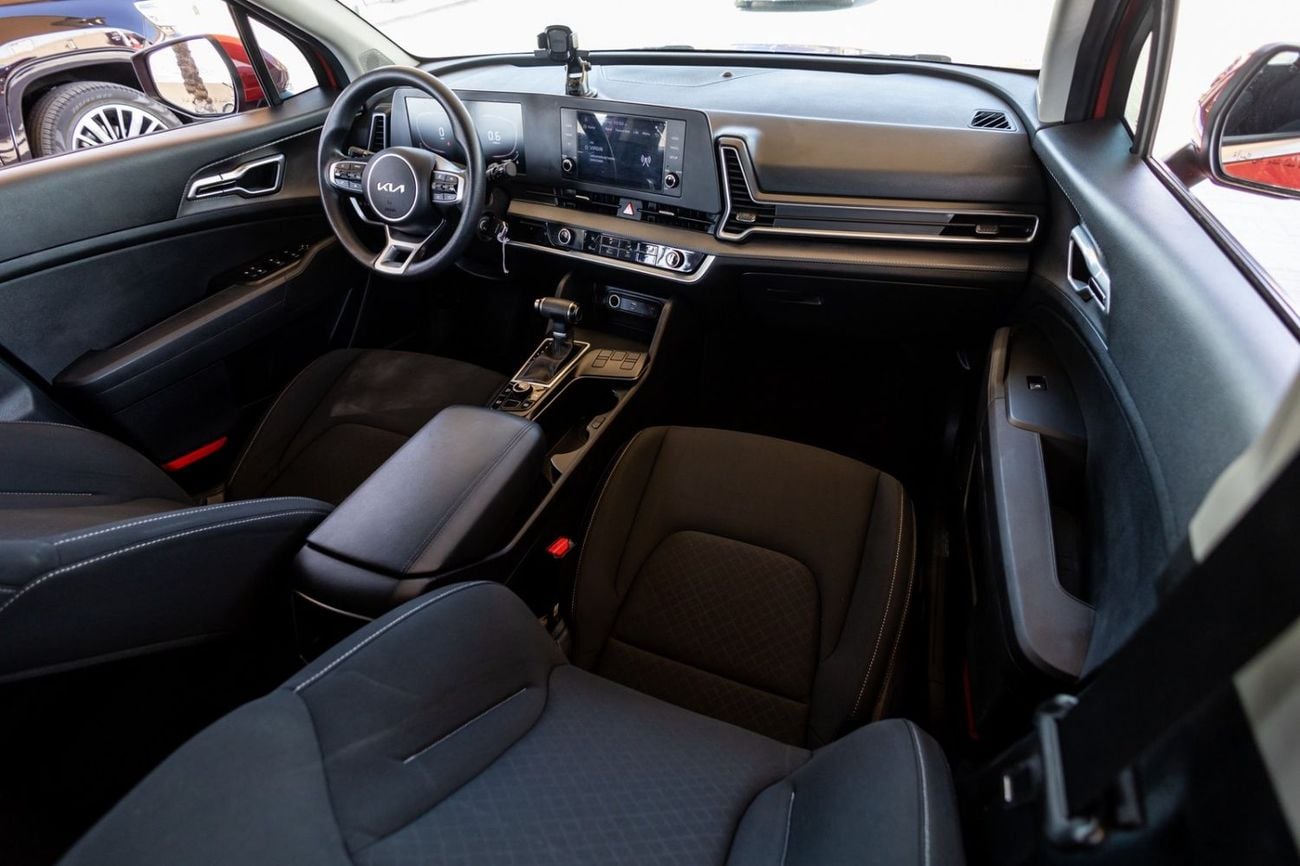 Kia Sportage EX 2.0L 2023 Kia Sportage EX GCC | Warranty for 1,014.00 AED monthly