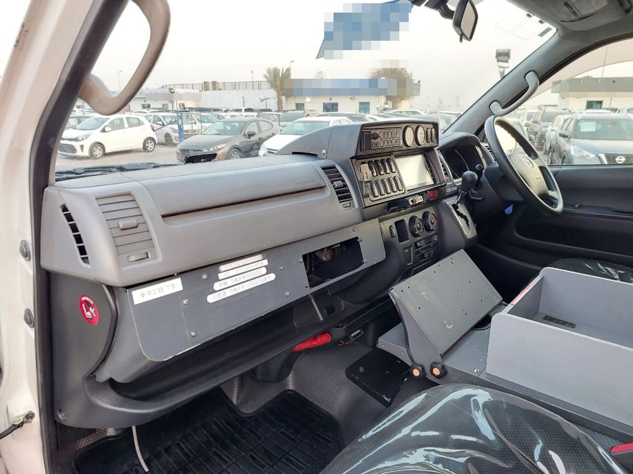 Toyota Hiace TOYOTA HIACE VAN AMBULANCE RHD 2012 MODEL 2.7 L PETROL AUTOMATIC(PM11200)