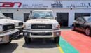 Toyota Land Cruiser Pick Up Toyota Land Cruiser Pick Up Single Cabin M/T 4.5L V8 Diesel 4X4 White color