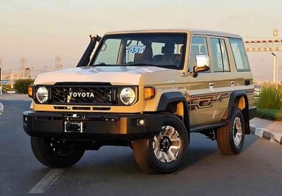 Toyota Land Cruiser 70 Lx v6