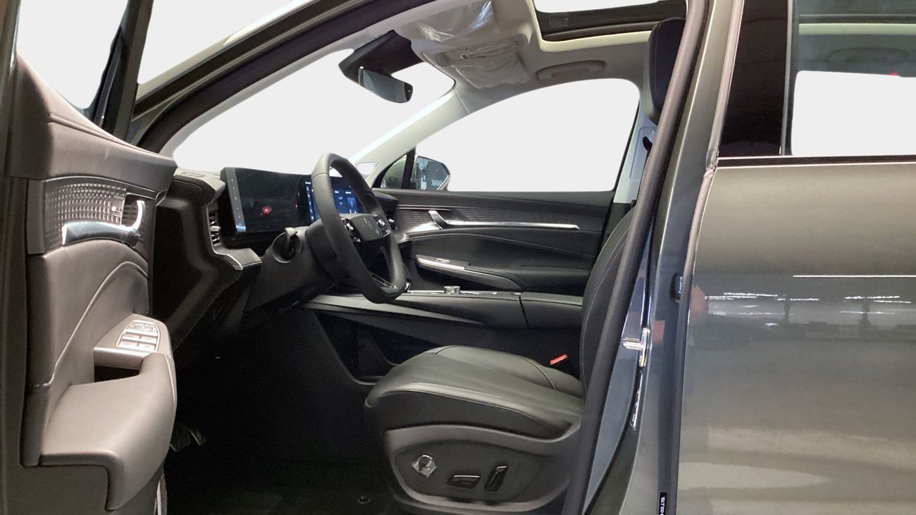 أم جي RX9 Luxury | upto AED 20,000 Ramadan Discount | شامل الضمان | 0 ﺪﻔﻋﺓ ﺃﻮﻟﻯ