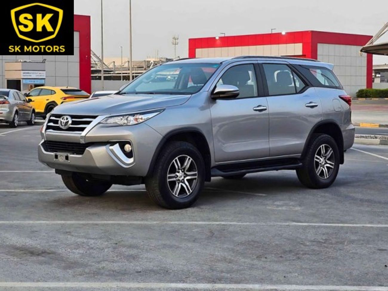 تويوتا فورتونر EXR V4/ 4WD/ LEATHER SEATS/ DVD CAMERA/ LOW MILEAGE/ 1168 MONTHLY/ LOT# 90033