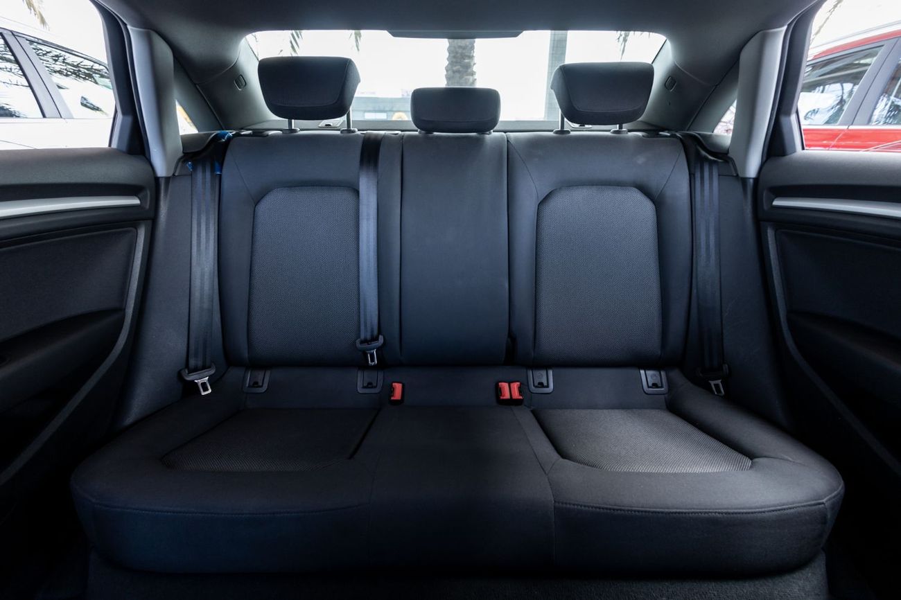 أودي A3 30 TFSI 1.0L