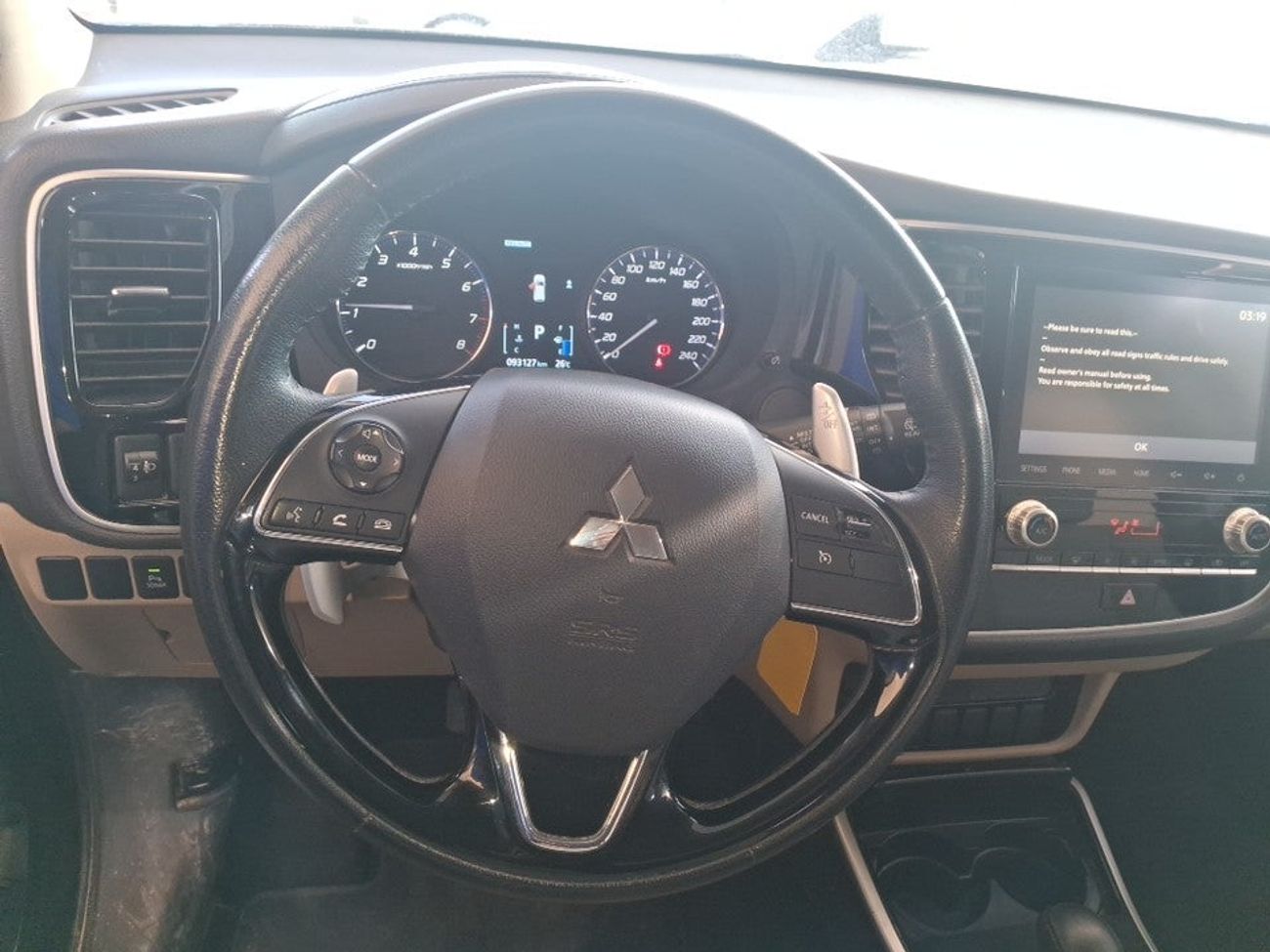 ميتسوبيشي آوتلاندر GLX MID 2.4 | بدون دفعة مقدمة | اختبار القيادة في المنزل